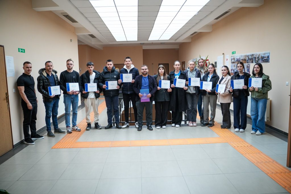 Mitrovica Trainees Celebrate Success in Web Development and Cloud Computing Program!